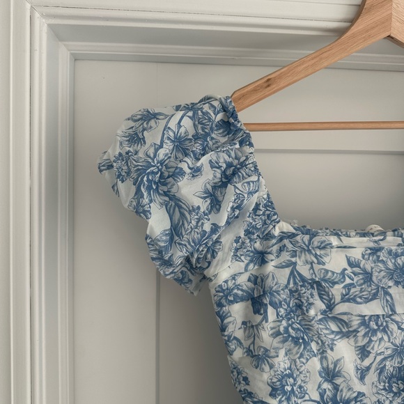 Altar'd State Light Blue & White Floral Square-Neck Maxi Dress - Picture 4 of 6